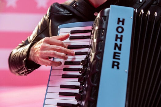 Klávesový akordeon
 Hohner BRAVO MyColor III 72 Klávesový akordeon Water - 5