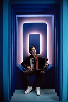 Klávesový akordeon
 Hohner BRAVO MyColor III 72 Klávesový akordeon Sky - 6