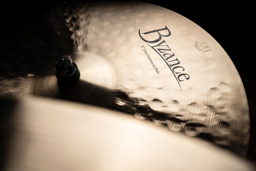 Ridebekken Meinl Byzance Traditional Extra Hammered 22" Ridebekken - 12