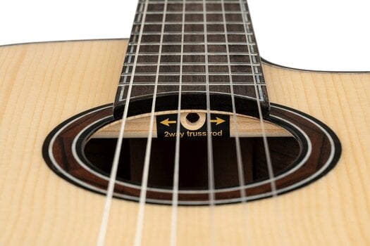 Classical Guitar with Preamp Ortega GRANDSUITE-CE 4/4 Natural Classical Guitar with Preamp - 13