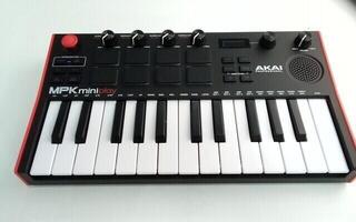 MIDI keyboard Akai MPK Mini PLAY MK3 MIDI keyboard (Zánovné) - 1