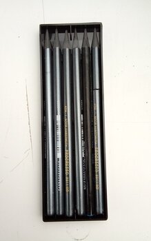 Grafitová tužka KOH-I-NOOR Woodless Graphite Pencil Progresso Asort Sada uměleckých tužek 6 ks (Poškozeno) - 2