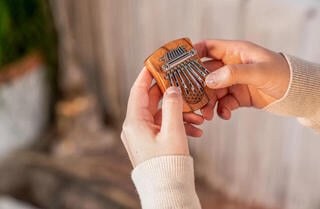 Kalimba Meinl "Flower of Life" Mini Red Zebrawood Kalimba - 7