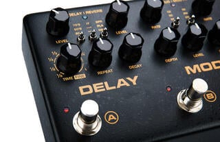 Multiefekt gitarowy Nux Cerberus Multiefekt gitarowy - 4