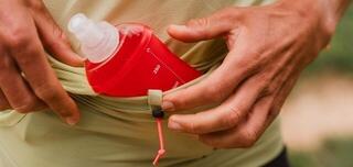 Flaskor för löpning Compressport ErgoFlask Red 500 ml Flaskor för löpning - 2
