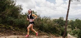 Тениска с къс ръкав за бягане
 Compressport Trail Racing Postural SS Top Pink/Orange - 5