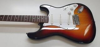 Electric guitar Fender Squier Affinity Series Stratocaster 3-Color Sunburst Electric guitar (Pre-owned) - 1