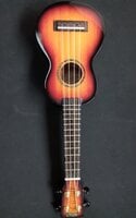 Mahalo MJ1 3TS 3-Tone Sunburst Sopránové ukulele