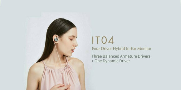 En la oreja los auriculares iBasso IT04 Silver - 5