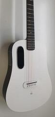 Guitarra electroacustica Lava Music Lava ME Play 36" Nightfall/Frost White Guitarra electroacustica (Seminuevo) - 1