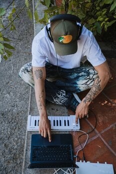 Master Keyboard Arturia MicroLab mk3 White Master Keyboard - 10