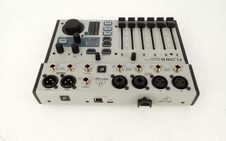 Digital Mixer Behringer FLOW8 Digital Mixer (Pre-owned) - 2