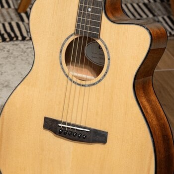 electro-acoustic guitar Cort L60CE Natural Gloss electro-acoustic guitar - 12