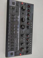 Sintetizator Behringer TD-3-MO Sintetizator Black (Folosit) - 1