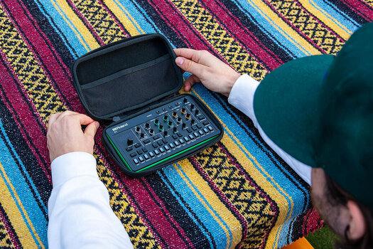 Kott/kohver heliseadmetele Roland CB-RAC - 6