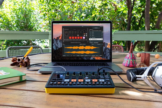 DTM・DAW Roland aira compact P-6 Creative Sampler Roland Aira Compact P-6 Creative Sampler | Gear4music