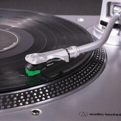 DJ Gramofon Audio-Technica AT-LP120X USB Silver DJ Gramofon - 4