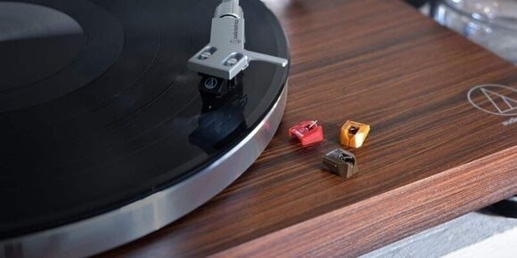 Hi-Fi patefonas Audio-Technica AT-LPW50BTRW - 9