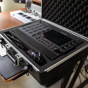 Pouzdro pro klávesy Analog Cases UNISON Akai MPC Live 2 Case Pouzdro pro klávesy - 7