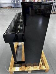 Klavír Yamaha B2E PE Klavír Polished Ebony (Zánovní) - 1