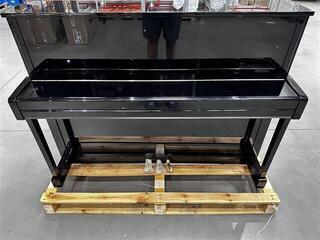 Klavír Yamaha B2E PE Klavír Polished Ebony (Zánovní) - 6