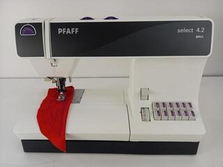 Šijací stroj Pfaff Select 4.2 Šijací stroj (Zánovné) - 3