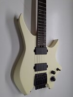 HILS Guitars HN3 NEXT Ivory Headless gitara