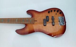 Baixo de 5 cordas Sire Marcus Miller P10 Alder-5 Tobacco Sunburst Baixo de 5 cordas (Tao bons como novos) - 2