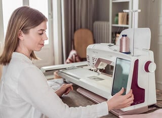 Maszyna do szycia Husqvarna Designer Epic 2 Maszyna do szycia - 5