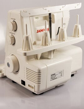 Overlock / Coverlock
 Janome 990D Overlock - 3