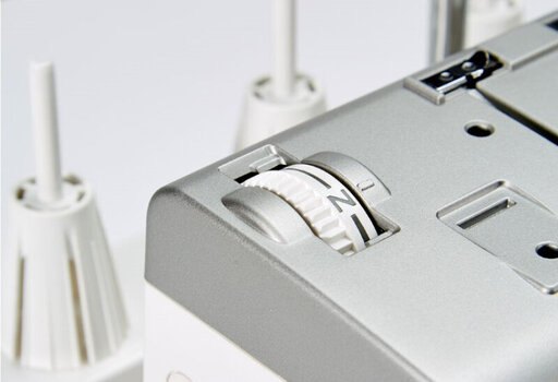 Overlock / Coverlock
 Janome AT2000D Overlock - 10