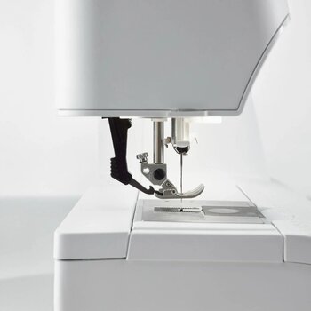 Sewing Machine Pfaff Passport 2.0 Sewing Machine - 4