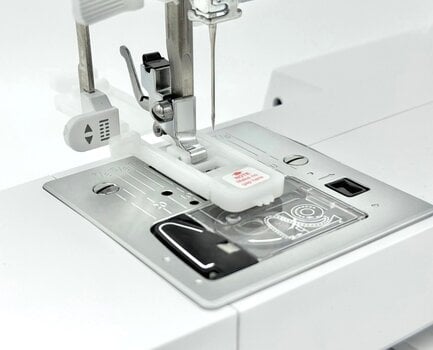 Šijací stroj Minerva SmartDecor Šijací stroj - 22