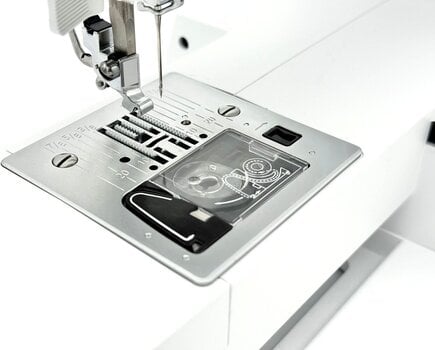 Šijací stroj Minerva SmartDecor Šijací stroj - 26