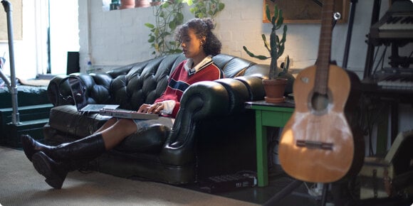 MIDI-Keyboard Akai MPK Mini MK4 Gray MIDI-Keyboard - 8