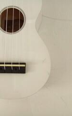 Сопрано укулеле Mahalo MR1 White Сопрано укулеле (Повреден) - 2