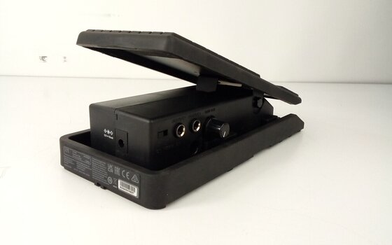 Volume pedala Behringer FCV100 V2 Volume pedala (Polovno) - 3