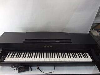 Pianino cyfrowe Yamaha CLP 745 Pianino cyfrowe Black (Uszkodzone) - 1
