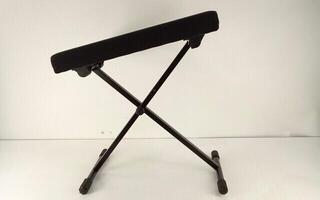 Метален стол за пиано
 Konig & Meyer 14066 Метален стол за пиано Black Fabric (Повреден) - 1