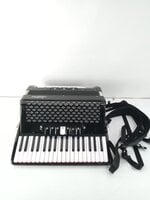 Latone MasterChord 37K 96B Piano accordion Black