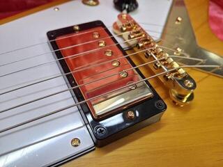 E-Gitarre Epiphone 1958 Korina Flying V Aged Natural E-Gitarre (Neuwertig) - 2