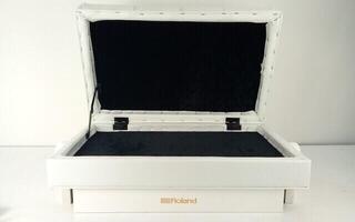 Дървена табуретка за пиано Roland RPB-500 Дървена табуретка за пиано Polished White (Повреден) - 4