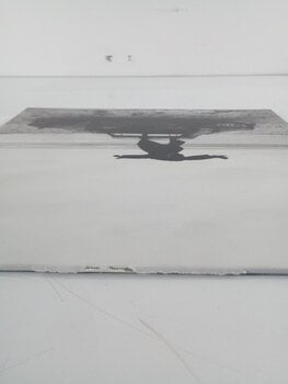 Vinyl Record The 1975 - Being Funny In A Foreign (Clear Coloured) (LP) (Just unboxed) - 3