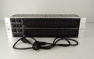 Еквилајзер Behringer FBQ6200-HD Еквилајзер (Polovno) - 1