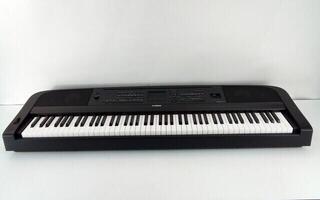 Piano de scène Yamaha DGX 670 B Piano de scène Black (Déjà utilisé) - 2