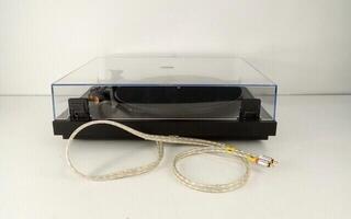 Turntable Pro-Ject A1 OM10 Black Turntable (Pre-owned) - 3