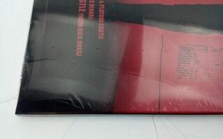 LP Future & Metro Boomin - We Don't Trust You (Red Coloured) (2 LP) (Alleen uitgepakt) - 3