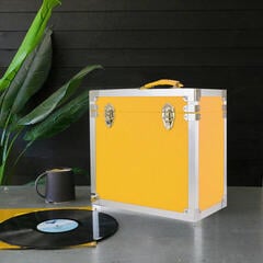 Veske/etui til LP-plater Steepletone 12 Inch Vinyl Record Storage Box Yellow and Metal Trim - 1