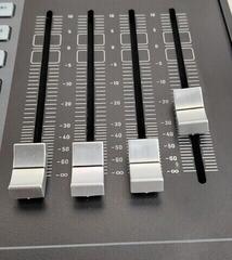 Digitaalinen mikseri Behringer Wing Black Digitaalinen mikseri (Uudenveroinen) - 2