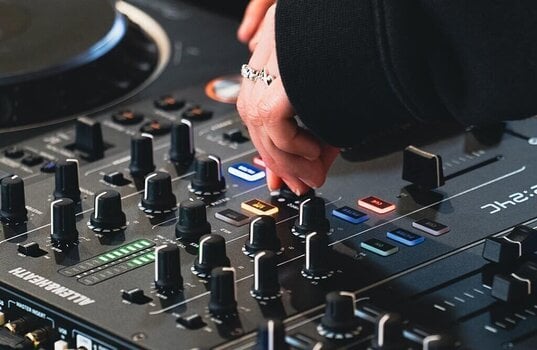 DJ Mixer Allen & Heath XONE:24C DJ Mixer - 8